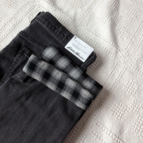 midrise boyfriend jeans - Picture 3 of 3